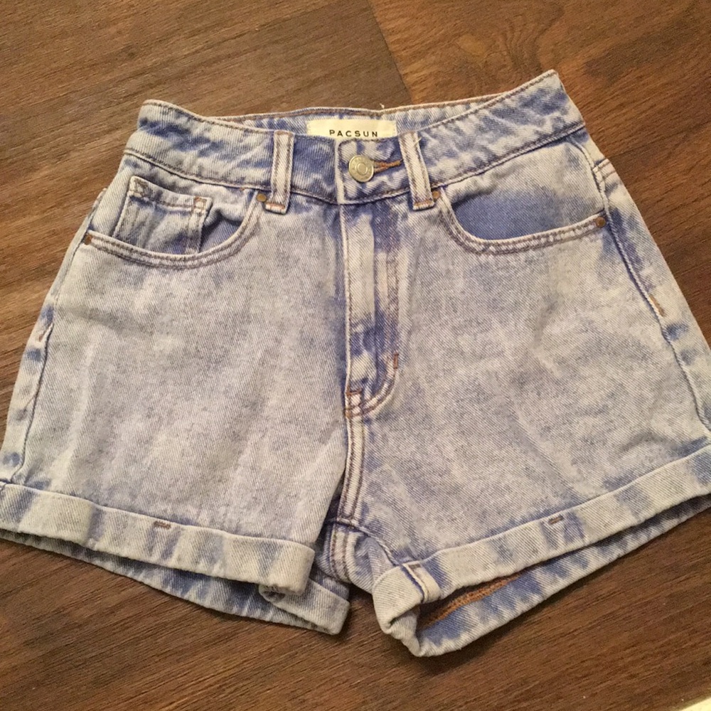 Size 22 pacsun shorts